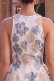Vestido Curto de Regresso a Casa Jacquard Flor de Ameixeira Branca Com Folhos A