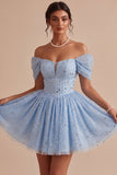 Vestido Curto de Finalistas, Corset Azul A-Line com Folhos e Missangas Sobre os Ombros Descobertos