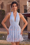Vestido curto curto floral com decote halter, decote halter, linha azul, folhos e franzidos florais