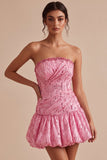 A-Line Cor-de-rosa Strapless Sem Lantejoulas, Bainha Bolha Franzida Vestido Curto de Regresso a Casa