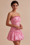 A-Line Cor-de-rosa Strapless Sem Lantejoulas, Bainha Bolha Franzida Vestido Curto de Regresso a Casa