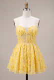 Vestido Curto de Finalistas com Bordado Floral Amarelo Linha A com Folhos