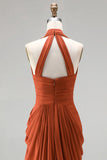 Vestido formal longo de gola halter laranja queimado com bainha franzida