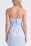 Vestido longo de dama de honor floral sem alças Sage