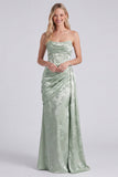 Vestido longo de dama de honor floral sem alças de sálvia de sálvia