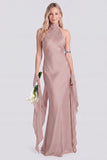 Vestido longo de dama de honor em cetim com gola alta cor-de-rosa