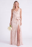 Vestido longo de dama de honor com decote em forma de flor cor-de-cabeça e linha A