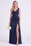 Vestido longo de dama de honor com decote em forma de flor cor-de-cabeça e linha A