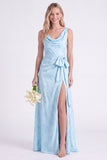 Vestido longo de dama de honor com decote em forma de flor cor-de-cabeça e linha A