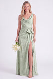 Vestido longo de dama de honor com decote em forma de flor cor-de-cabeça e linha A