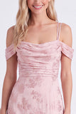 Vestido de dama de honor rosa floral franzido com renda em A, renda para trás, longo vestido de dama de honor com fenda