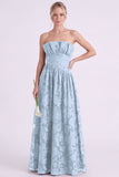 Vestido longo de dama de honor floral A-Line Espresso sem alças com folhos