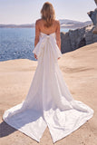 Vestido de Noiva Branco Sem Alças com Misangas e Laço