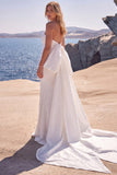Vestido de Noiva Branco Sem Alças com Misangas e Laço