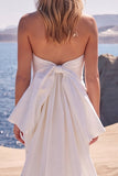 Vestido de Noiva Branco Sem Alças com Misangas e Laço