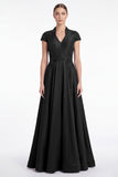 Vestido Preto em V, decote em V, com aplicações, vestido Mãe da Noiva com mangas curtas