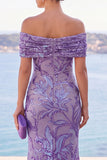 Vestido maxi de sereia bordado floral com lantejoulas douradas no ombro