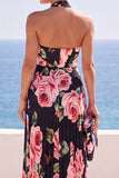 Vestido Maxi preto de decote halter, estampado floral e plissado em chiffon