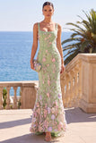 Vestido Maxi de Sereia com bordado quadrado verde escuro com bordado quadrado e apliques 3D