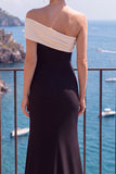 Vestido formal longo de sereia assimétrica preto e branco