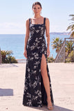 Vestido formal longo com decote quadrado, jacquard floral azul com decote quadrado e fenda