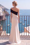 Vestido formal longo de sereia assimétrica Black Champagne com fenda