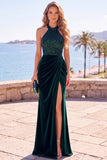 Veludo Borgonha, lantejoulas, gola alta, bainha franzida, vestido formal comprido com fenda