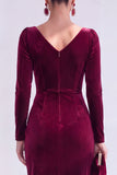 Vestido de Mãe da Noiva, Vestido de Mãe da Noiva Bodycon Veludo Bodycon Decote em V, Verde Escuro