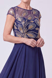 Vestido de Mãe da Noiva com gola azul azul A-Line A-Line com gola longa com missangas