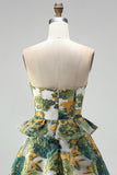 Vestido Curto de Finalistas de Finalistas Verde Floral, Sem Alças, em Linha A, com Folhos