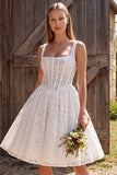 Vestido Curto de Chá de Panela Corselado Linha A, Renda Quadrada