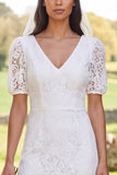 Vestido de chá de panela Midi com decote de noiva em renda marfim, decote em V, mangas curtas, com fenda nas costas