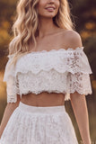 Vestido de panela de duas peças, com troços e folhos, em marfim,