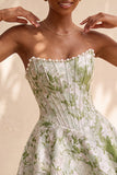 Espartilho A-Line Pérola Verde Claro Cintura Basca Strapless Vestido Curto de Regresso a Casa