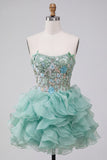 Vestido Curto de Finalistas de Finalistas Verde Verde Menta, Espartilho Sem Alças, com Folhos e Folhos em Cama