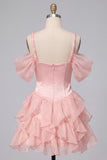 Vestido Curto de Homecoming com Espartilho Cor-de-Rosa, Ombro Frio e Bainha Folhosa