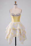 Vestido de Finalistas Amarelo, Espartilho A-Line com Estampado Alto-Baixo e Vestido de Finalistas