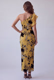 Vestido formal comprido estampado com um ombro e folhos