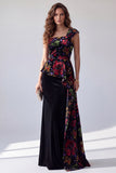 Vestido de noite preto floral com estampado de veludo preto, um ombro comprido