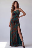 Vestido formal floral estampado de um ombro com estampado de veludo verde-escuro e fenda lateral