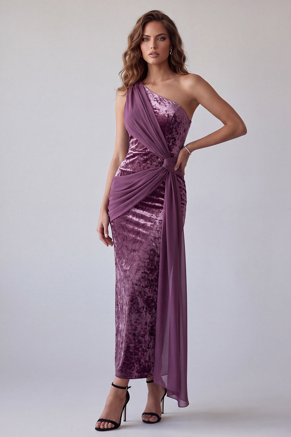 Vestido formal longo de veludo malva vintage com um ombro drapeado
