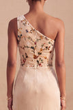 Camisola formal longa e formal longa com franzidas em veludo de veludo de um ombro e espartilho floral franzido champanhe