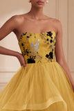 Vestido formal longo estampado em camadas em A-line amarelo ruivo