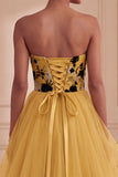 Vestido formal longo estampado em camadas em A-line amarelo ruivo