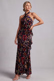 Vestido de mãe da noiva preto com decote halter e veludo floral longo de bainha