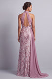 Vestido de mãe da noiva com gola de chiffon em chiffon de glicínia com decote de lantejoulas varridas de sereia varrida