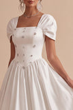 Vestido de noivado branco A-Line A-Line com decote quadrado e mangas bufantes