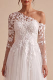 Vestido de Noiva Longo Branco de Linha A, Um Ombro Aplicado em Tule