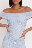 Vestido de cocktail azul céu com lantejoulas com folhos em tule com folhos