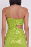 Vestido de cocktail curto com lantejoulas bodycon recortado com um ombro amarelo e verde